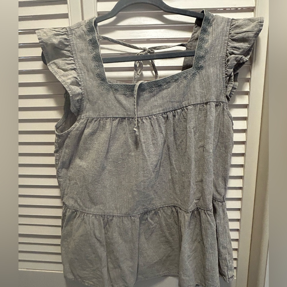 Gray-Green Ruffle Sleeve Shirt